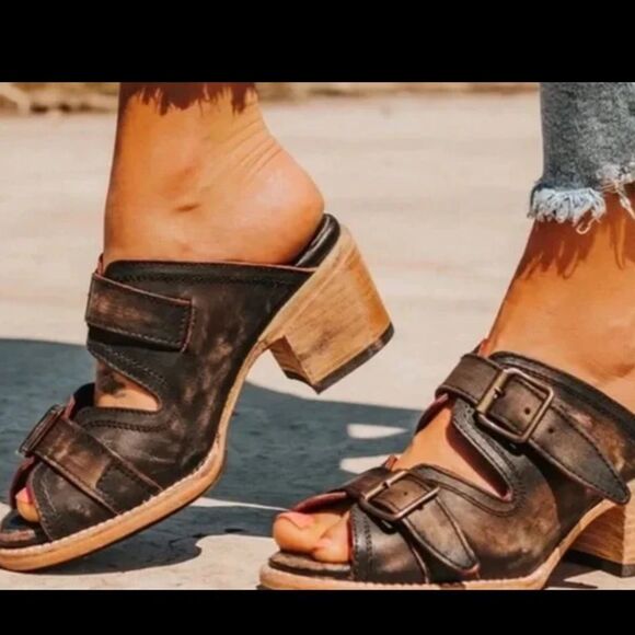 New Freebird Caprice sandals mules size 7 - Picture 1 of 14